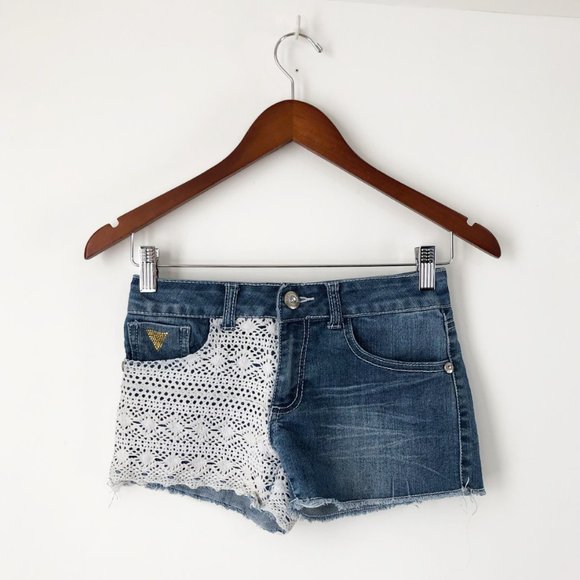 GUESS jean shorts - Picture 2 of 8